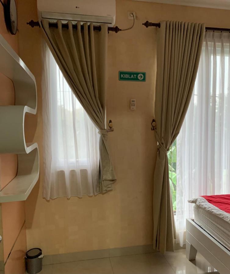 Platinum Setramurni Guest House Bandung 3Br Exteriér fotografie